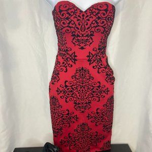 Red & Black Velvet Strapless Dress | Size 9 Juniors